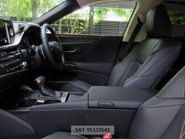 Lexus ES 2022-12 275267-16