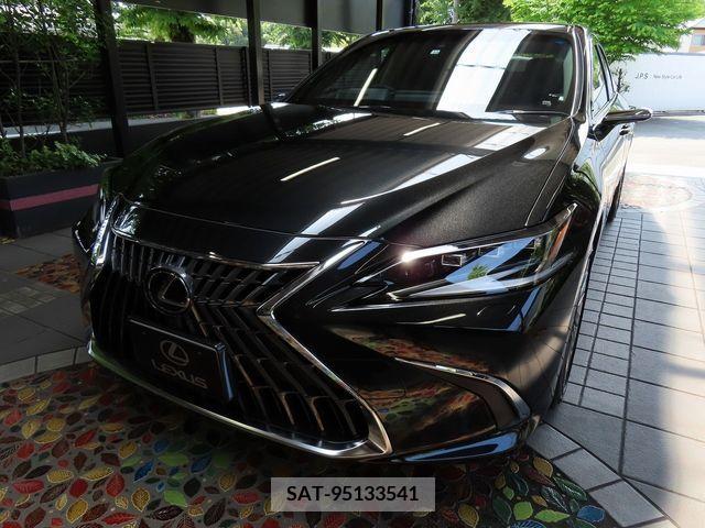 Lexus ES 2022-12 275267-7