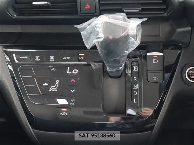 Nissan ROOX 2023-12 276166-7