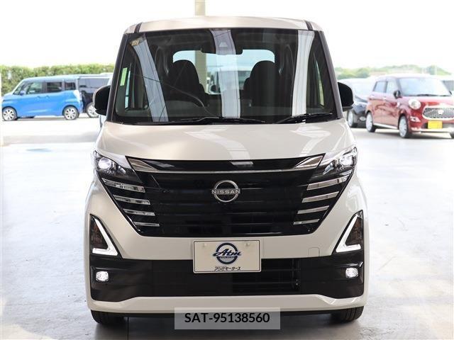 Nissan ROOX 2023-12 276166-19