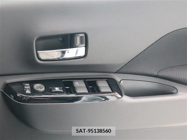 Nissan ROOX 2023-12 276166-3