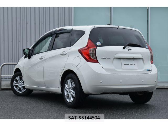 Nissan NOTE 2016-03 377067-23
