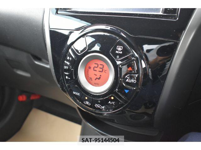 Nissan NOTE 2016-03 377067-11