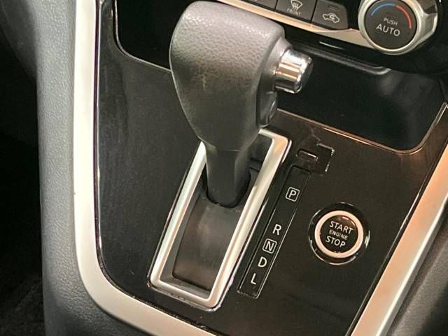 Nissan SERENA 2018-08 17224-19