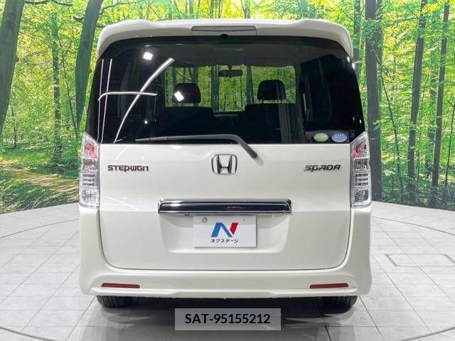 Honda e 2010-04 375926-16