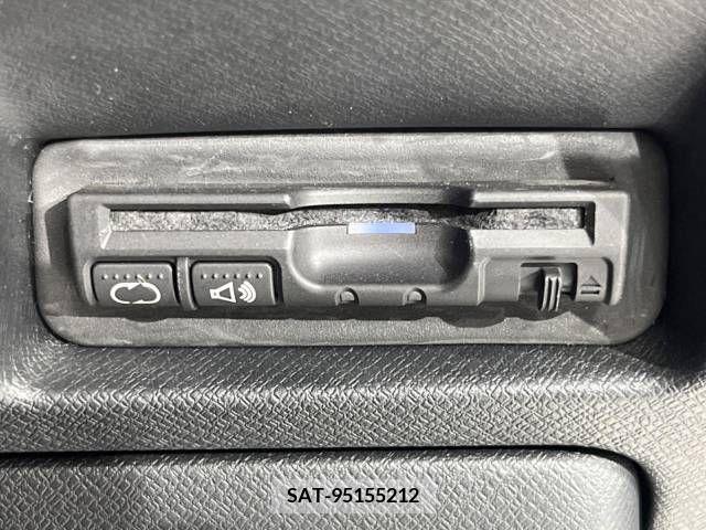 Honda e 2010-04 375926-6