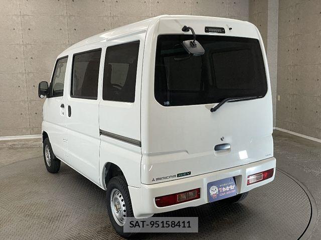 Mitsubishi MINICAB MIEV 2023-02 429958-2
