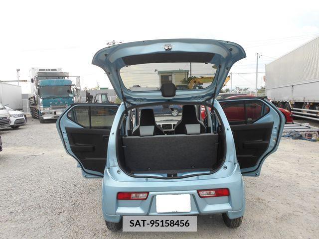 Suzuki ALTO 2017-09 335820-13