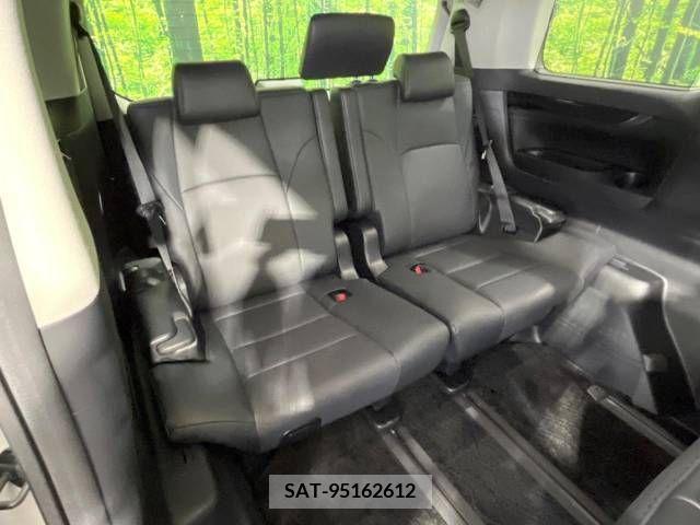 Toyota VELLFIRE 2019-02 220042-11