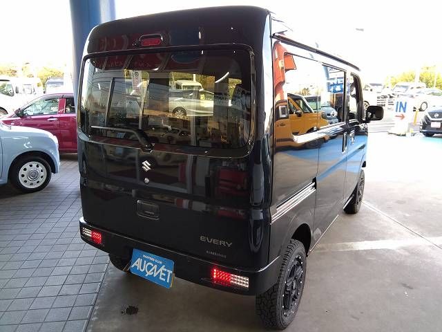 Suzuki EVERY 2022-08 181537-3