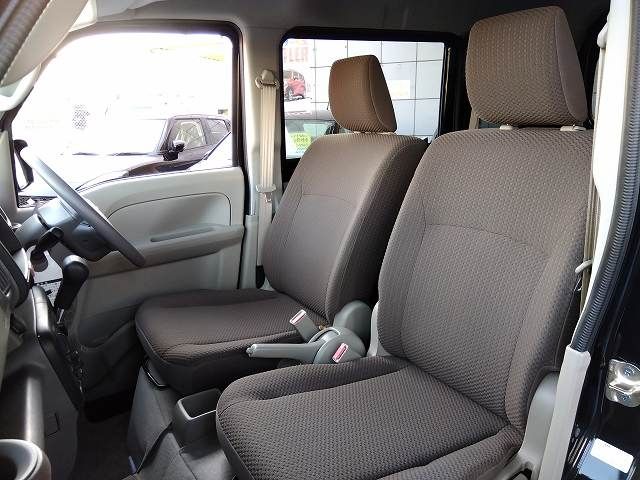 Suzuki EVERY 2022-08 181537-25