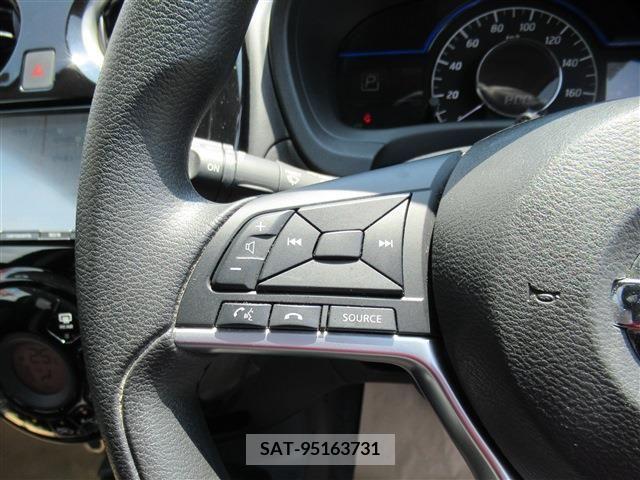 Nissan NOTE 2020-06 365392-19
