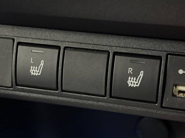 Toyota YARIS CROSS 2023-01 14637-7