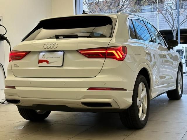 Audi Q3 2022-11 181353-1