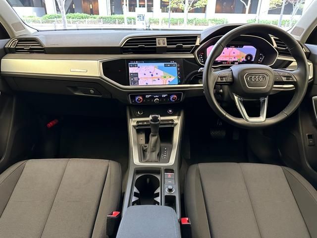Audi Q3 2022-11 181353-6