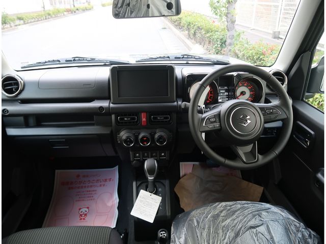 Suzuki JIMNY 2023-11 180817-1