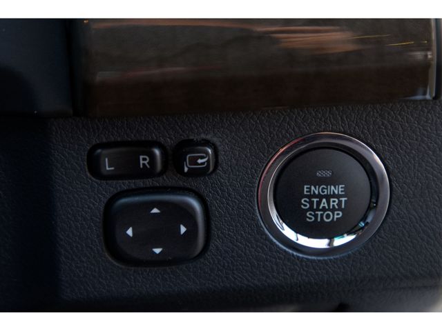 Toyota MARK X 2015-04 183297-22