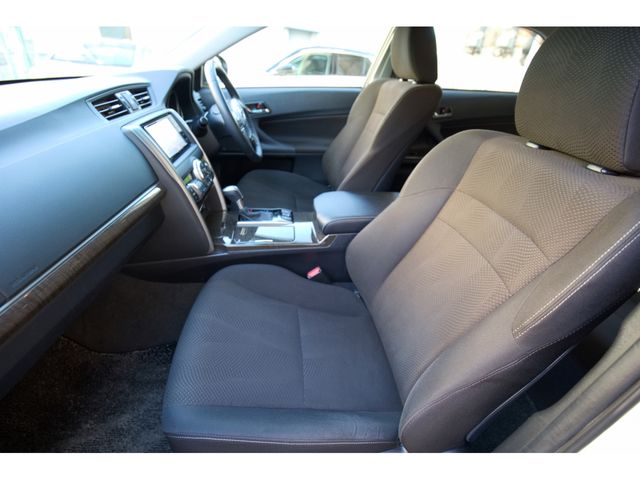 Toyota MARK X 2015-04 183297-16