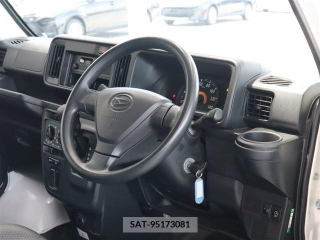 Daihatsu HIJET CARGO 2020-05 297823-1