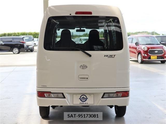 Daihatsu HIJET CARGO 2020-05 297823-17