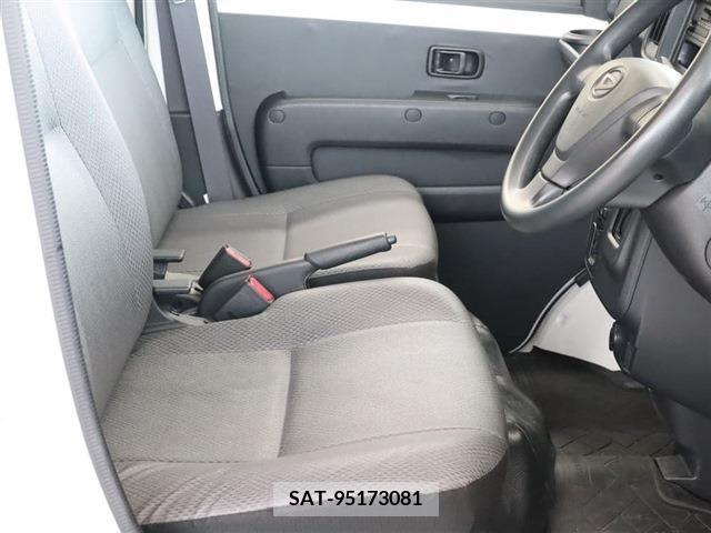 Daihatsu HIJET CARGO 2020-05 297823-9