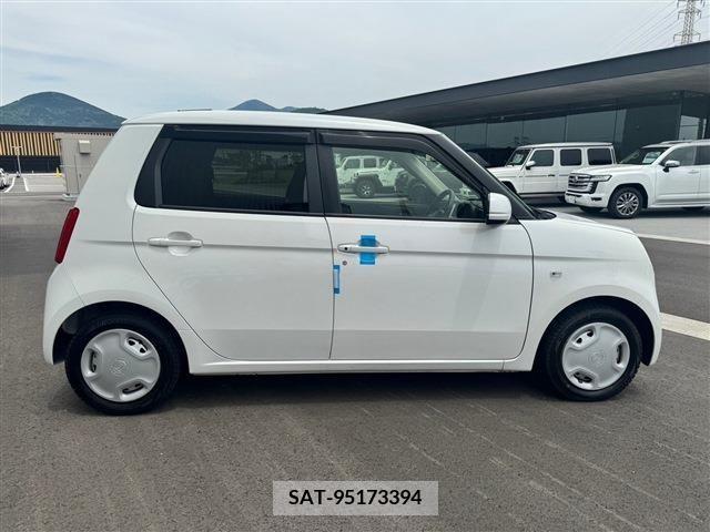 Honda N-ONE 2019-01 279683-4