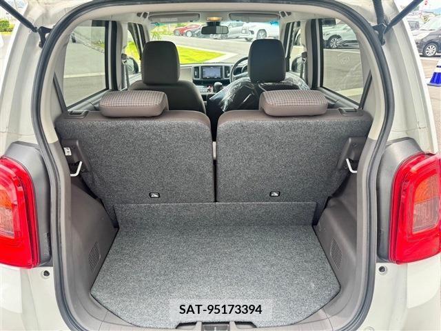 Honda N-ONE 2019-01 279683-12