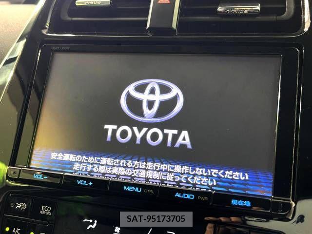 Toyota PRIUS 2017-10 384399-3