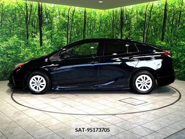Toyota PRIUS 2017-10 384399-17
