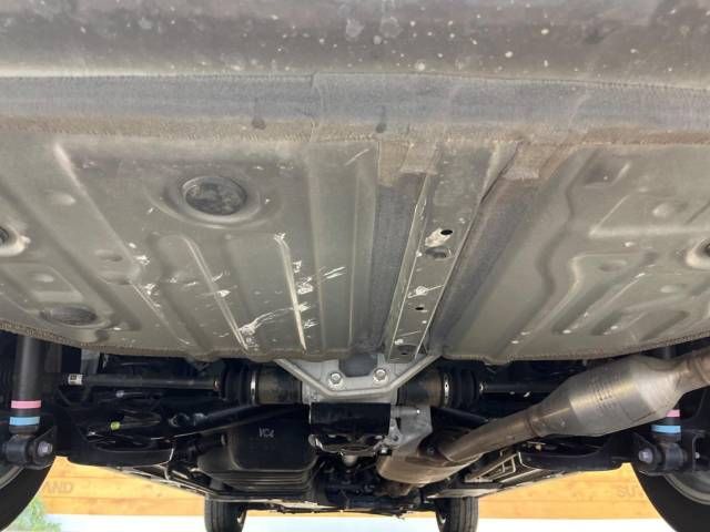 Toyota VOXY 2022-10 22972-19