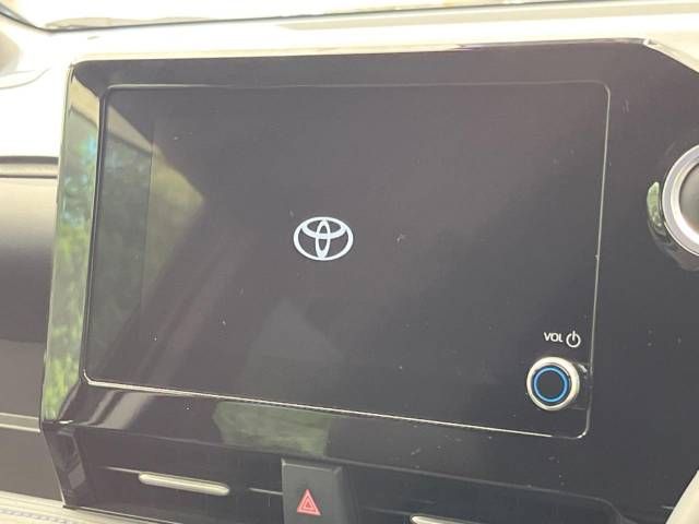 Toyota VOXY 2022-10 22972-2