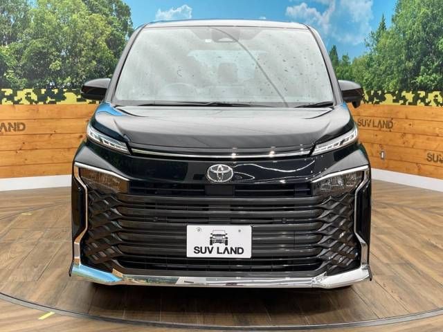 Toyota VOXY 2022-10 22972-14