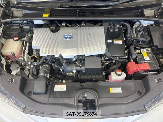 Toyota PRIUS 2016-02 366379-18