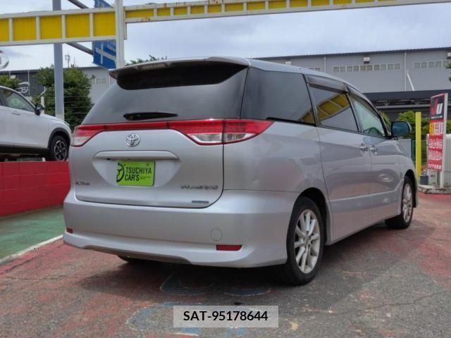 Toyota ESTIMA 2012-03 268777-1