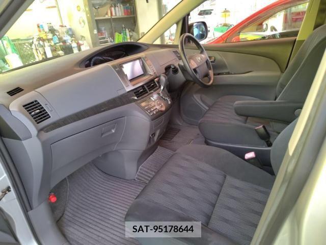 Toyota ESTIMA 2012-03 268777-25