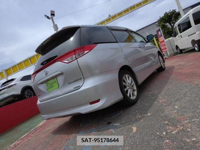 Toyota ESTIMA 2012-03 268777-13