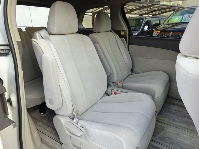Toyota ESTIMA 2008-10 11850-11
