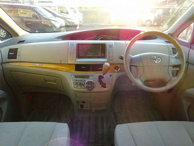 Toyota ESTIMA 2008-10 11850-16