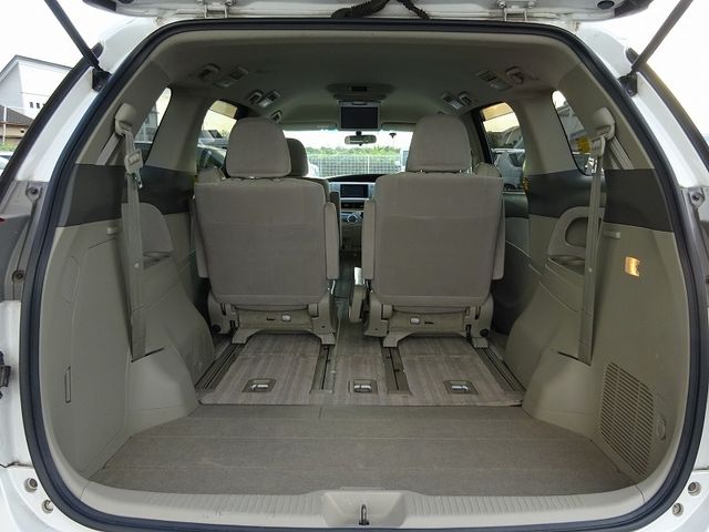 Toyota ESTIMA 2008-10 11850-12