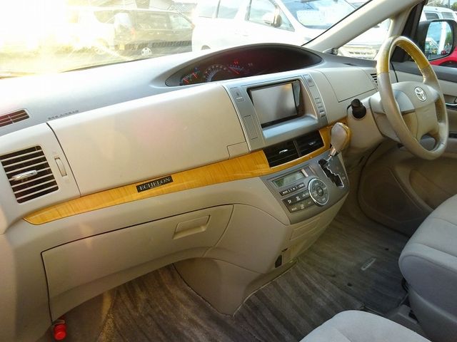 Toyota ESTIMA 2008-10 11850-18