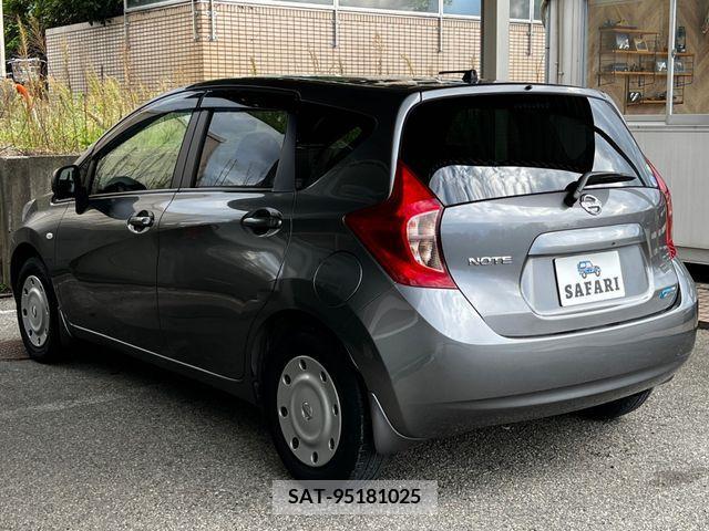 Nissan NOTE 2013-08 253476-2