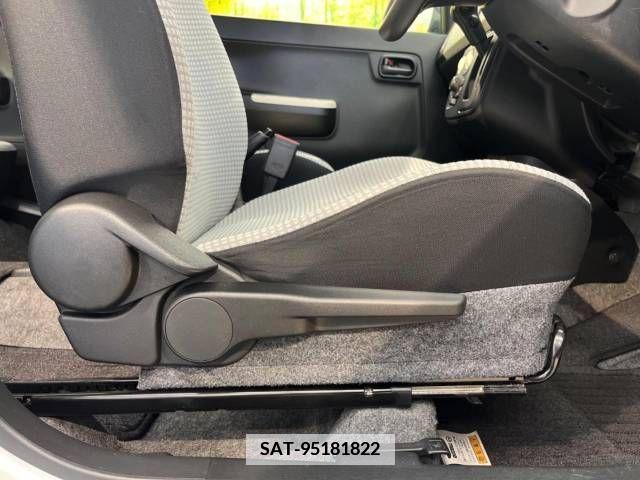 Mazda CAROL 2015-02 379909-7