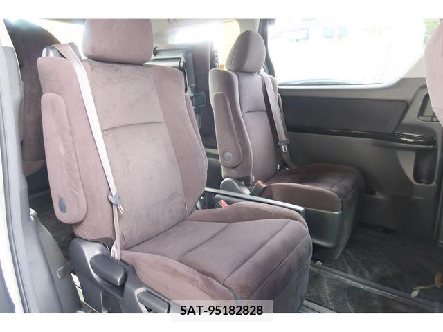 Toyota ALPHARD 2011-08 203195-26