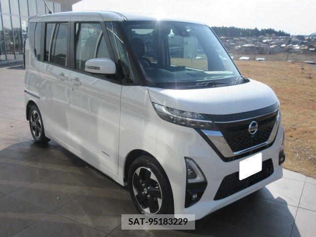 Nissan ROOX 2023-04 216055-2