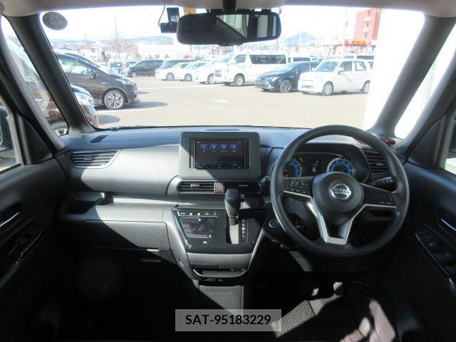Nissan ROOX 2023-04 216055-6