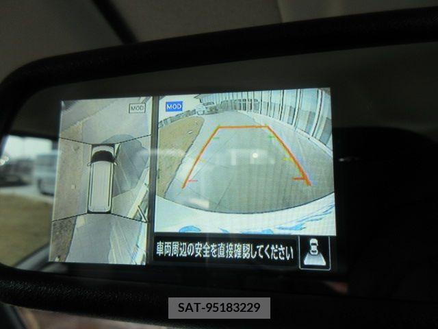 Nissan ROOX 2023-04 216055-13