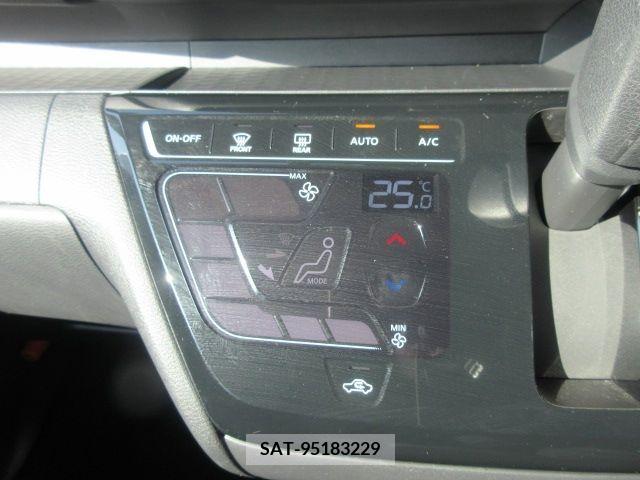Nissan ROOX 2023-04 216055-14