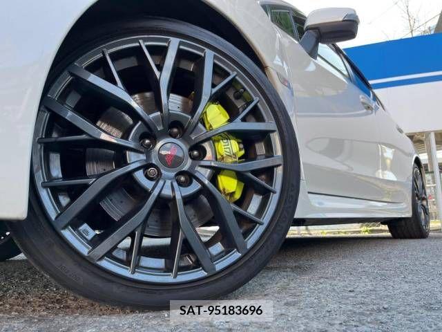 Subaru WRX STI 2019-01 219997-17