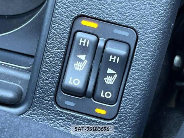 Subaru WRX STI 2019-01 219997-9