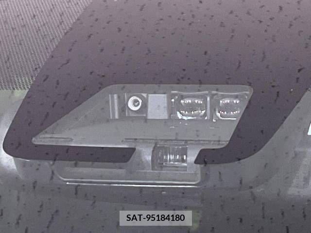 Toyota VOXY 2019-05 321615-4